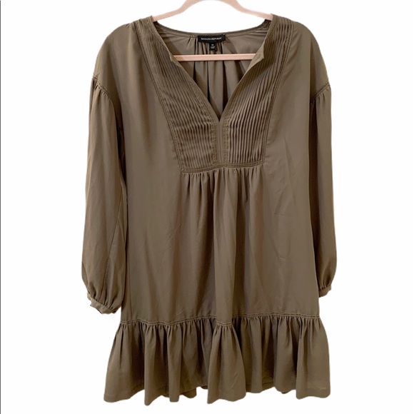 Green Drop Waist Long Sleeve Dress - Picture 2 of 7